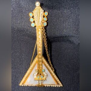 R.MANDLE brooch stones mother of pearls vintage